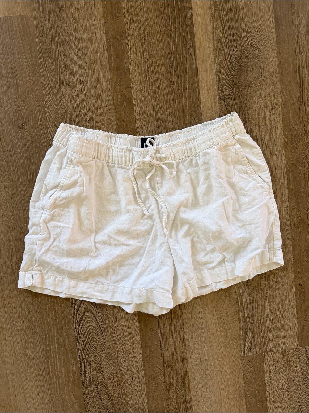 GAP White Drawstring Linen-Blend Athletic Shorts